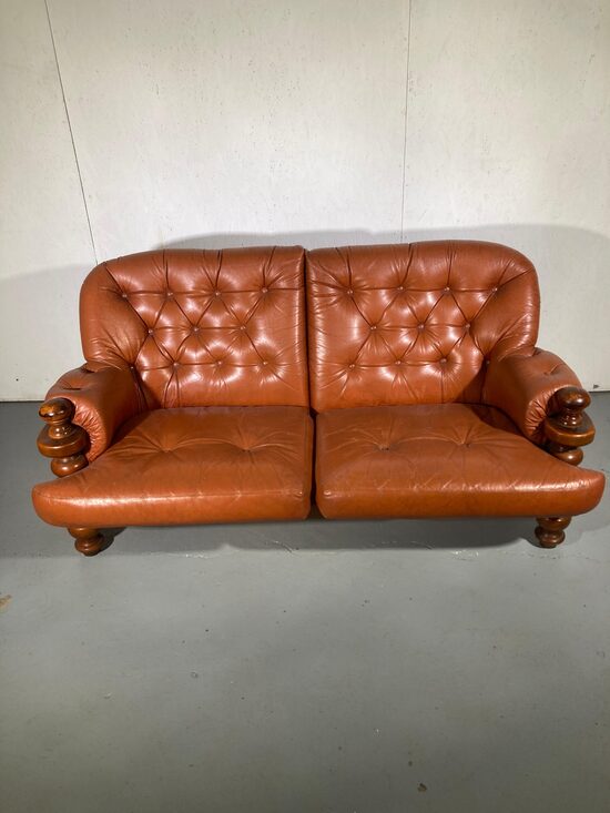 Klasisks divvietīgs ādas dīvāns 85 x 160 x 90cm