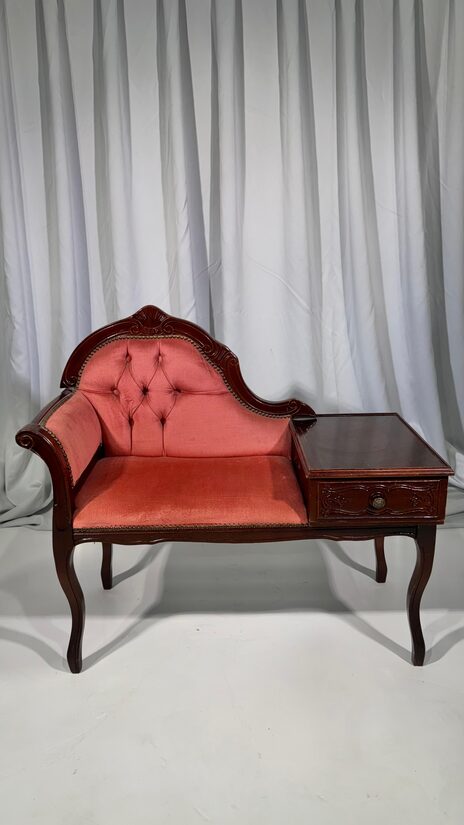 Rozā krēsls ar galdiņu 85 x 95 x 43cm