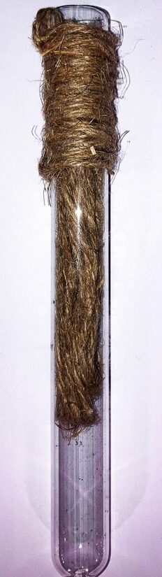 Stikla cilindrs ar striķi