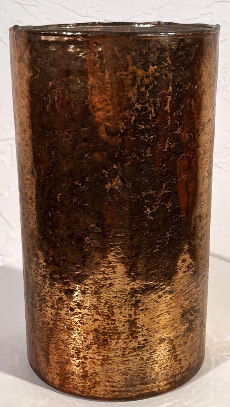 Apzeltīta stikla vāze