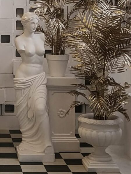 Senās Grieķijas statuja Afrodīte (augstums 160 cm) ( viegli pārvadājamas, var smagumam uzpildīt ar ūdeni! ) 