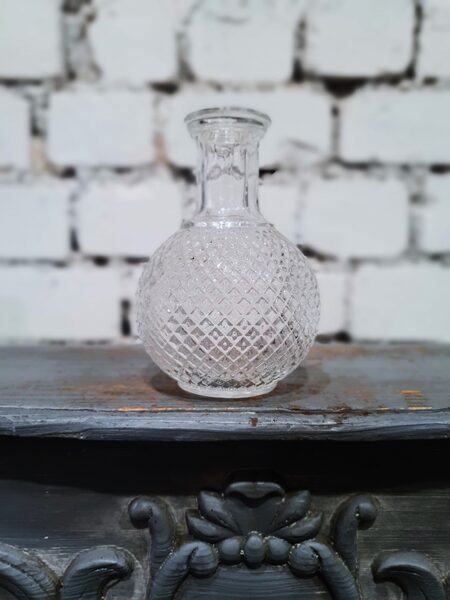 Caurspīdīga stikla vāze 15 cm